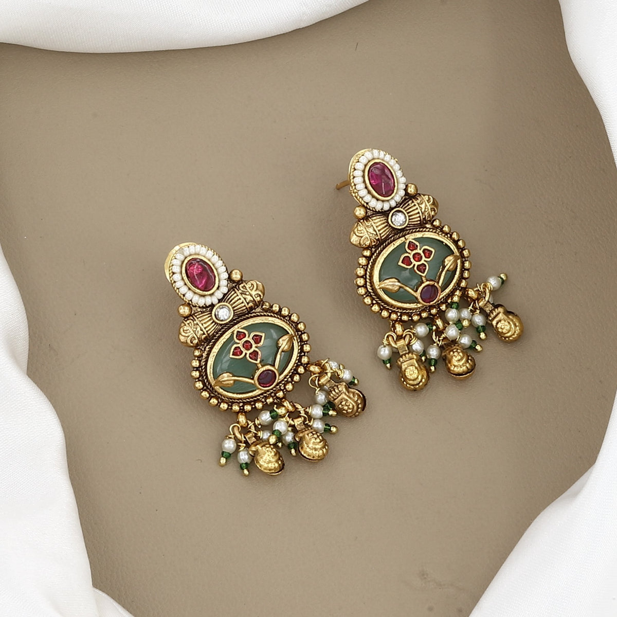 Traditional Gold-Plated Multi-Strand Stone Pendant Necklace Set