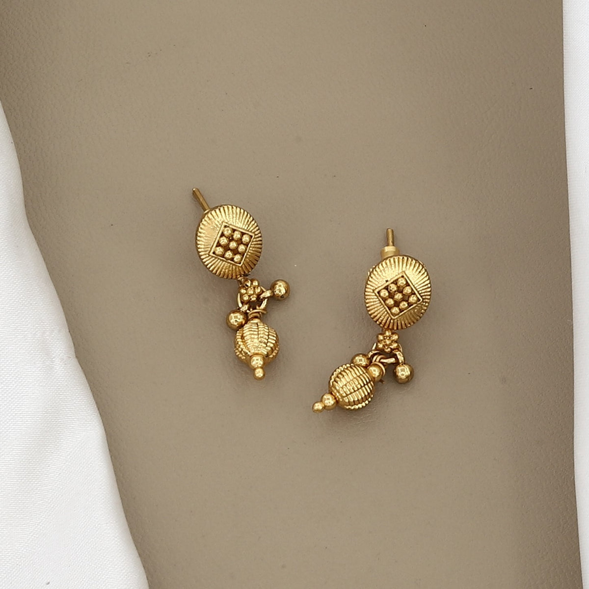 Classic Gold-Plated Beaded Long Mala Set with Earrings