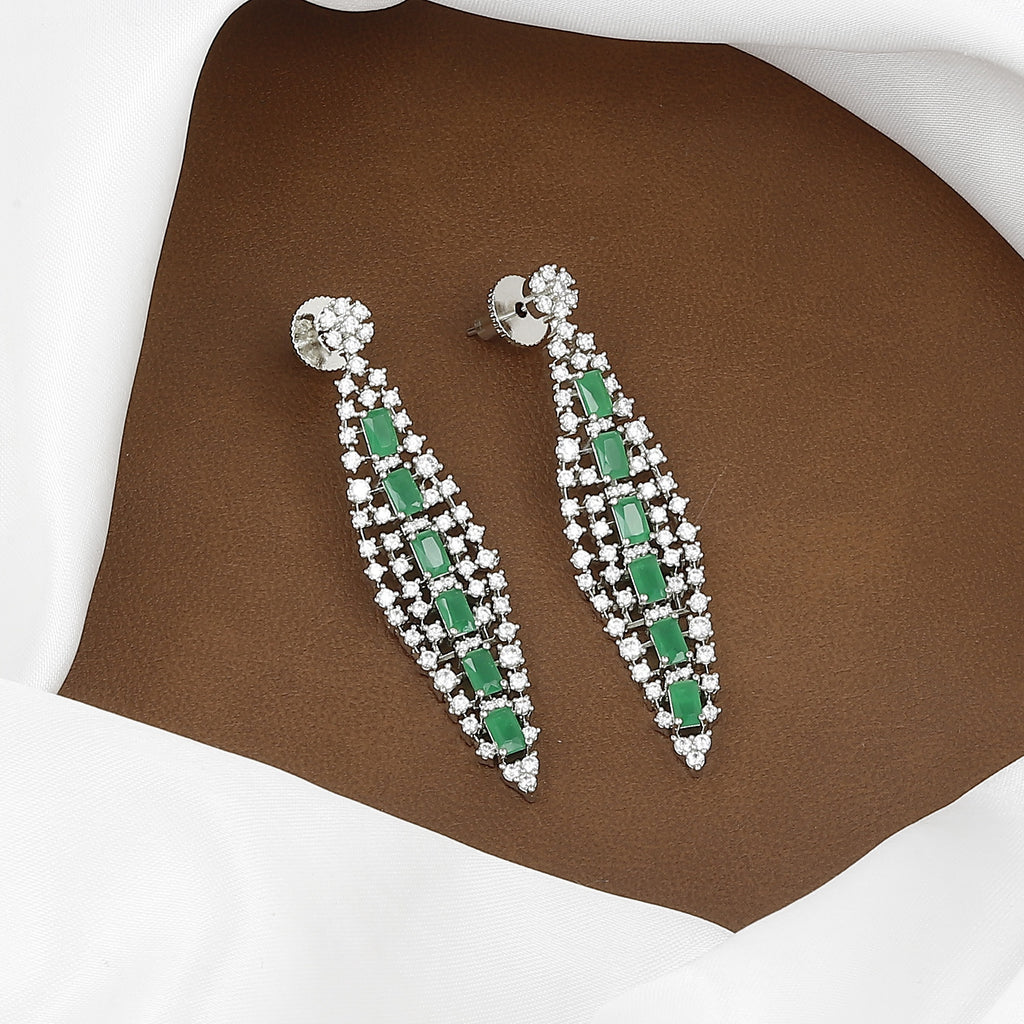 Silver Toned Luxurious Emerald Green & CZ V-Neck Necklace Set