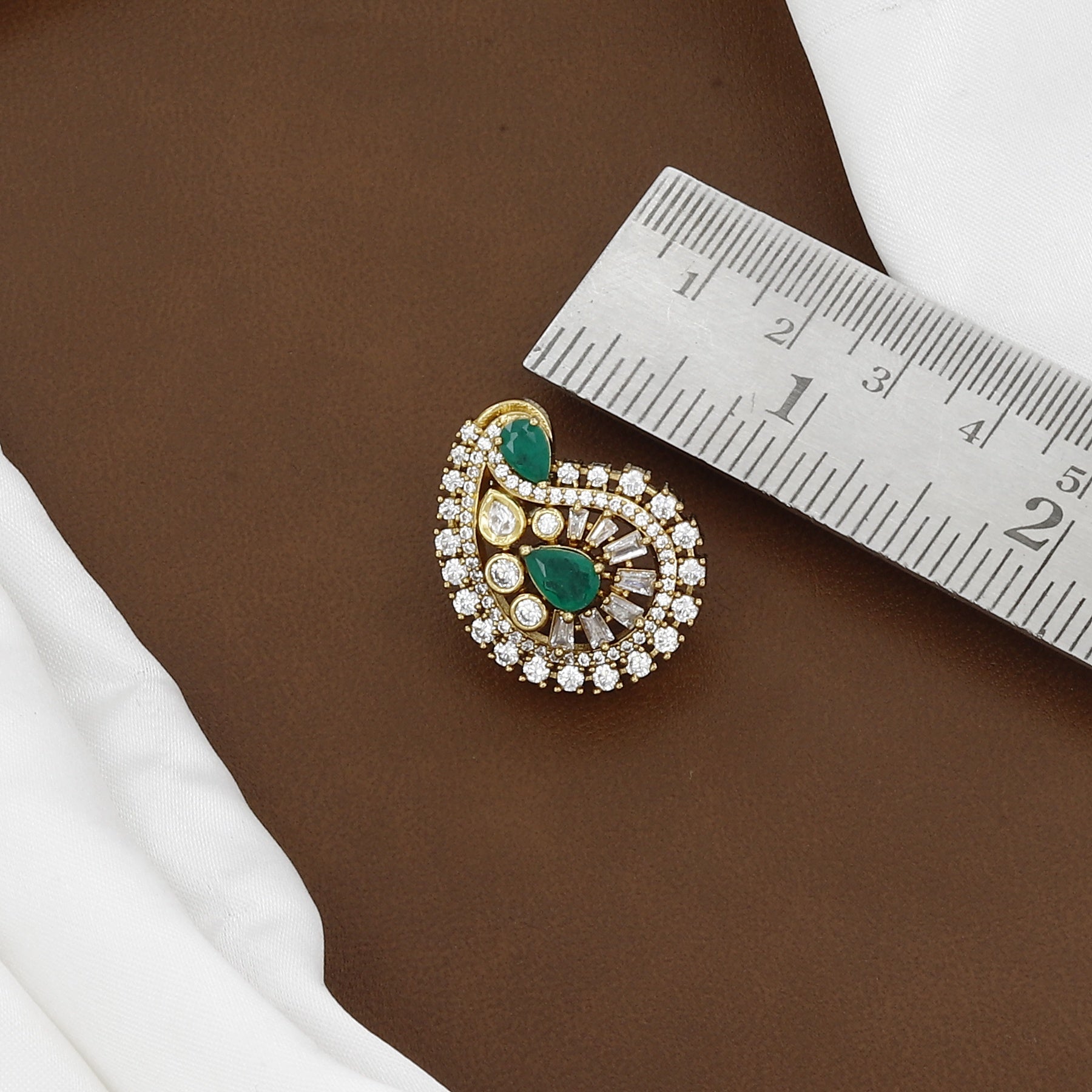 Victorian Polished Paisley Kundan Pendant & Earring Set