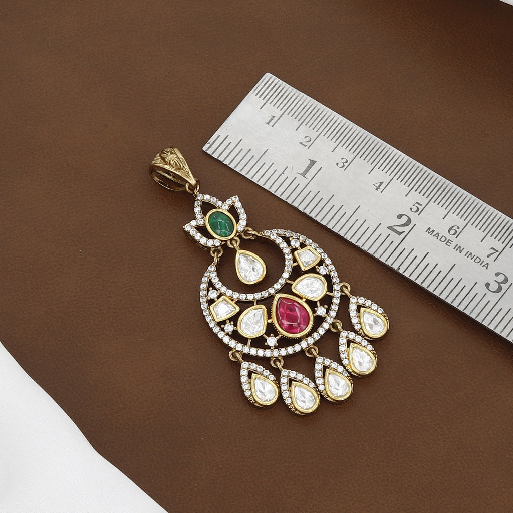 18k Regal Crescent Kundan Pendent Butti Set