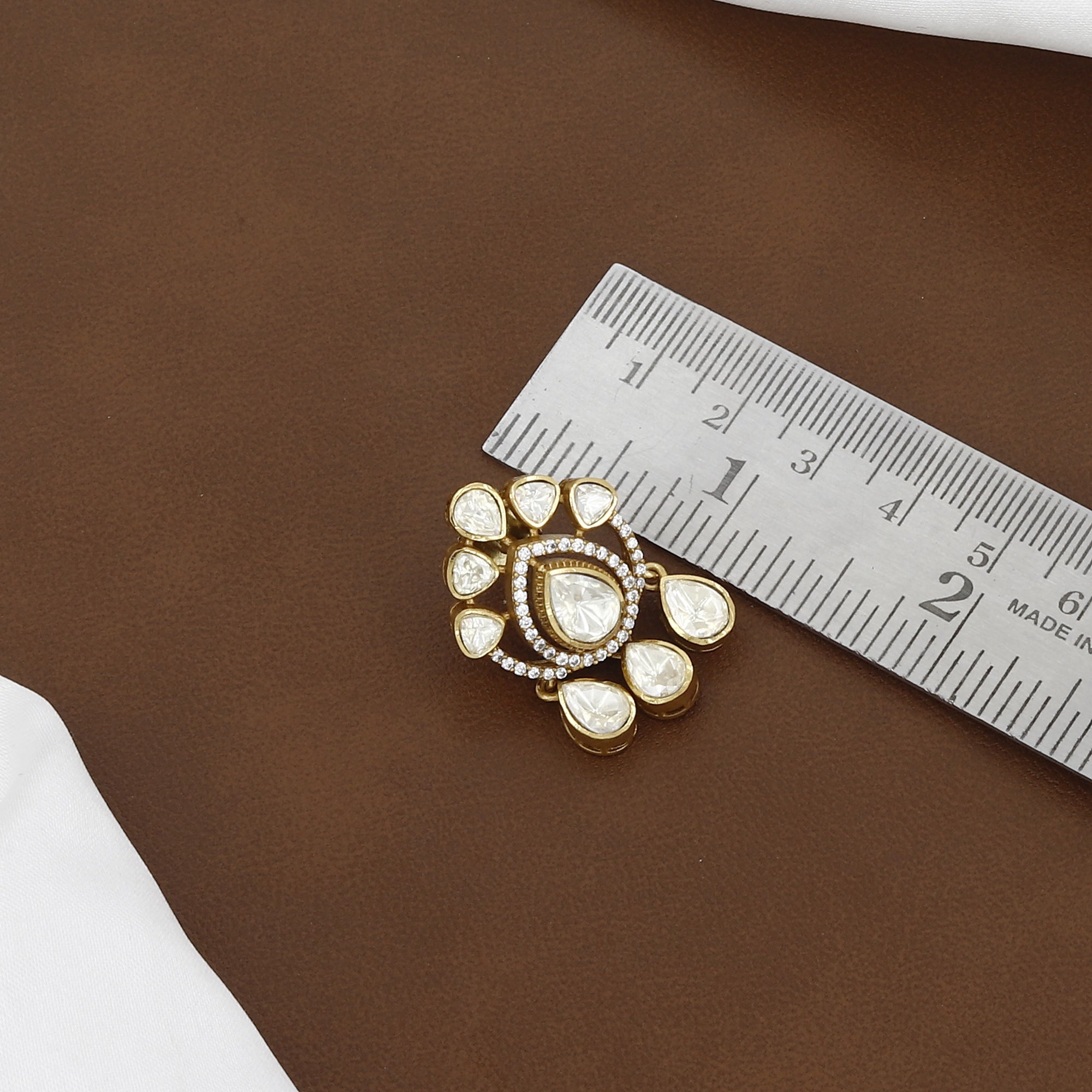Victorian Polished Kundan Pendant and Earrings Set