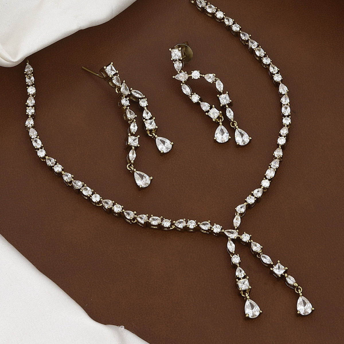 Mehndi Polished Dainty CZ Drop Necklace & Earring Set