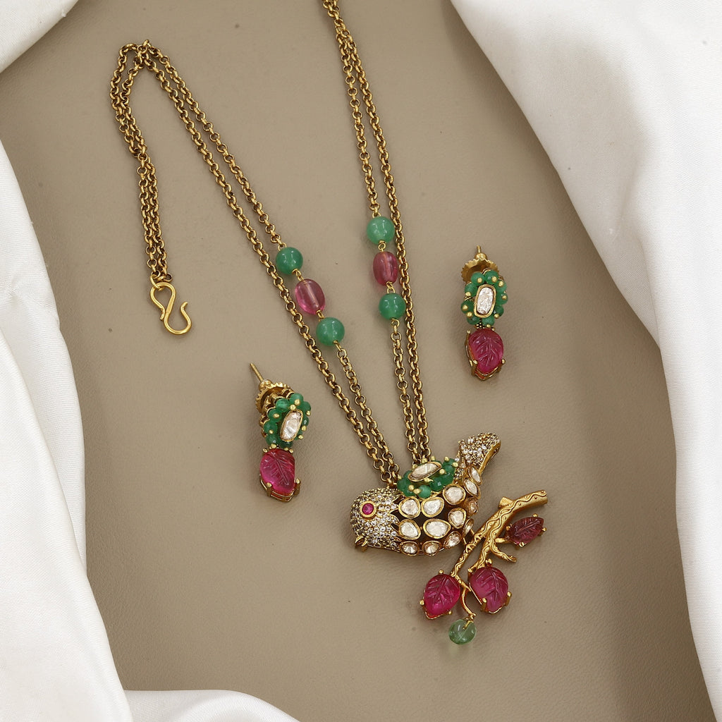 Traditional Gold-Plated Bird Pendant Vantara Necklace Set