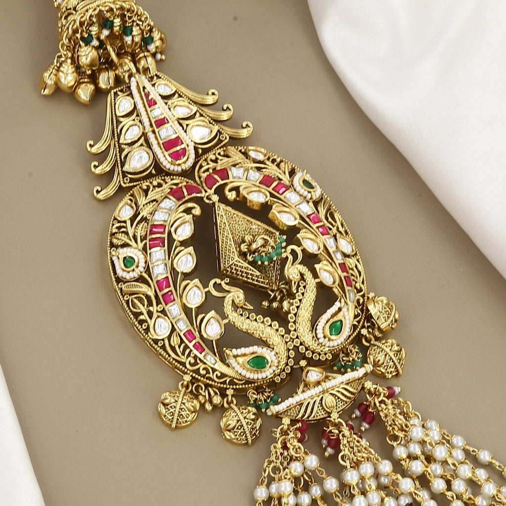 Royal Antique Saree Waist Juda with Pearl Cascades & Kundan Work