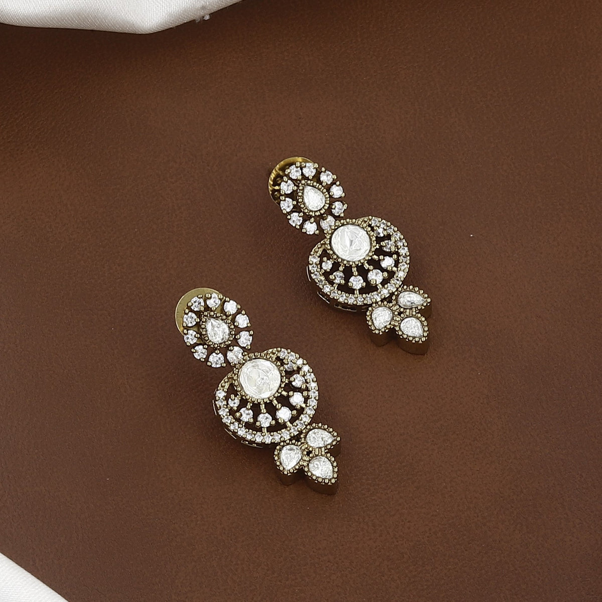 Circular Polki & Crystal Statement Necklace Set