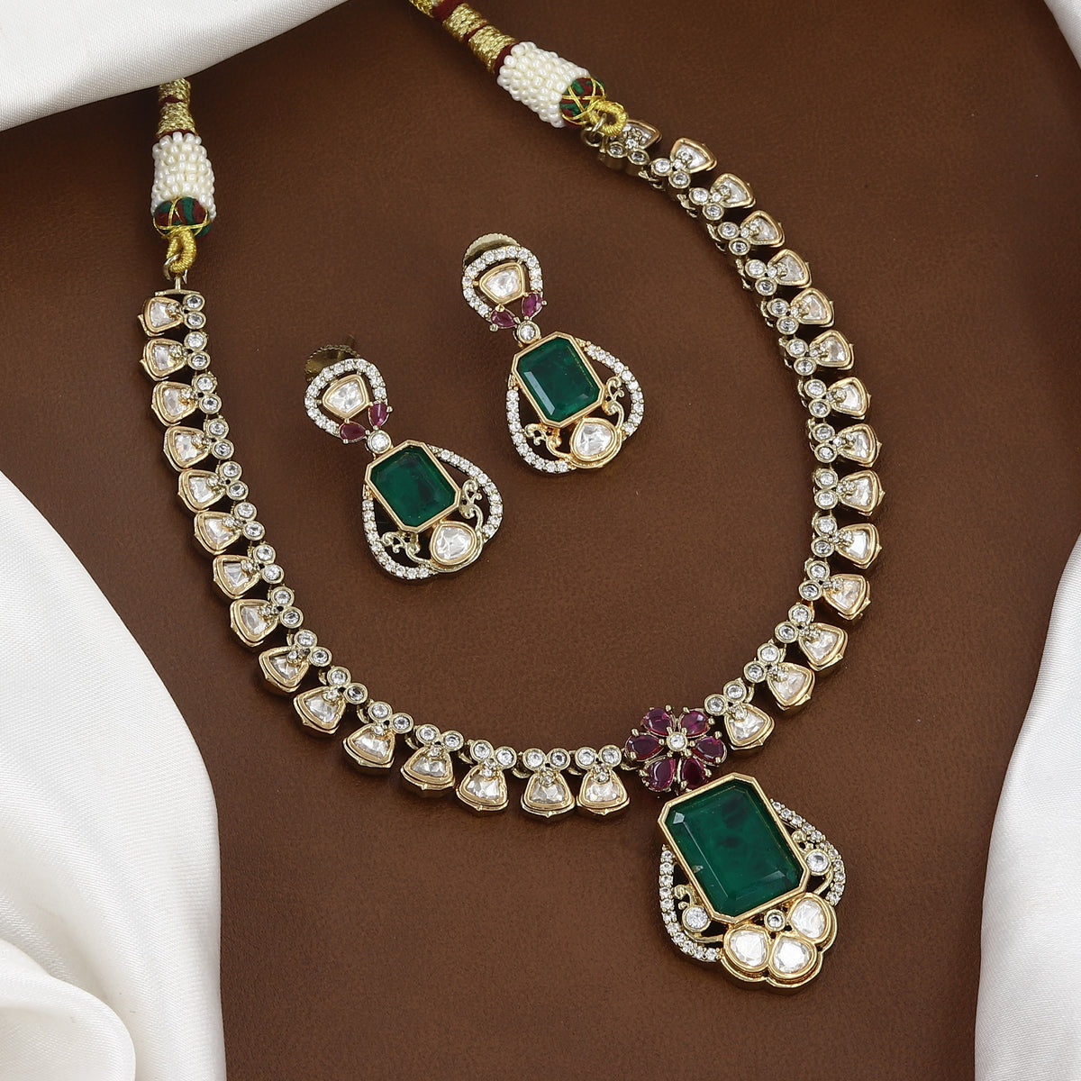 Polki & Emerald Gemstone Pendant Necklace Set