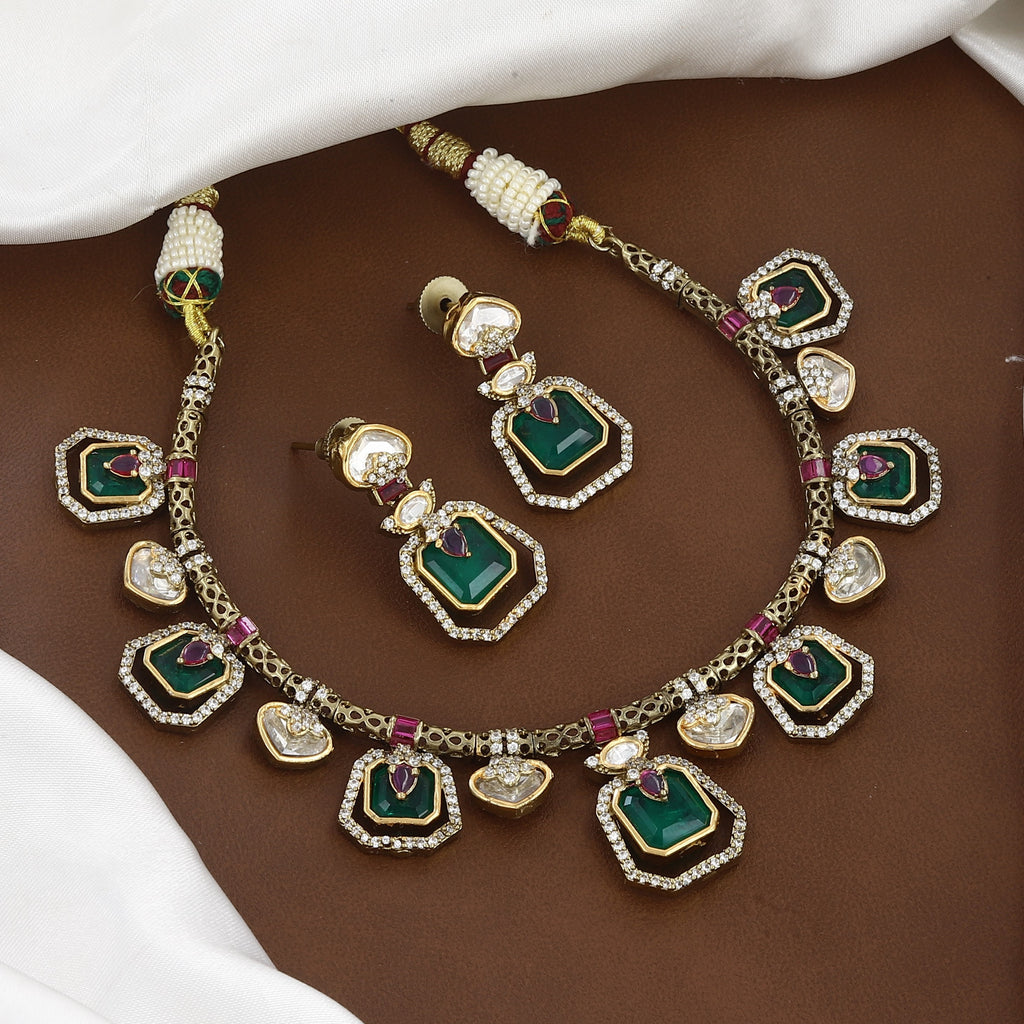Geometric Emerald & Polki Wedding Necklace Set