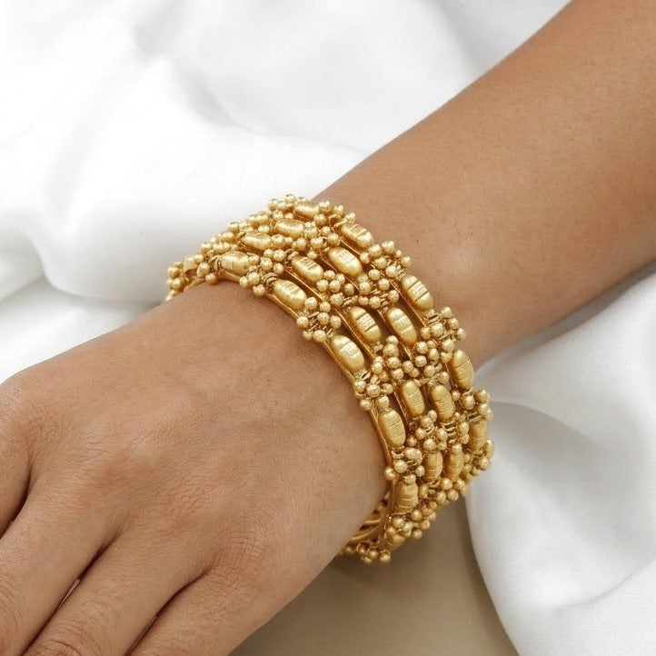 Traditional Antique Ghughri Wedding Bangle Set