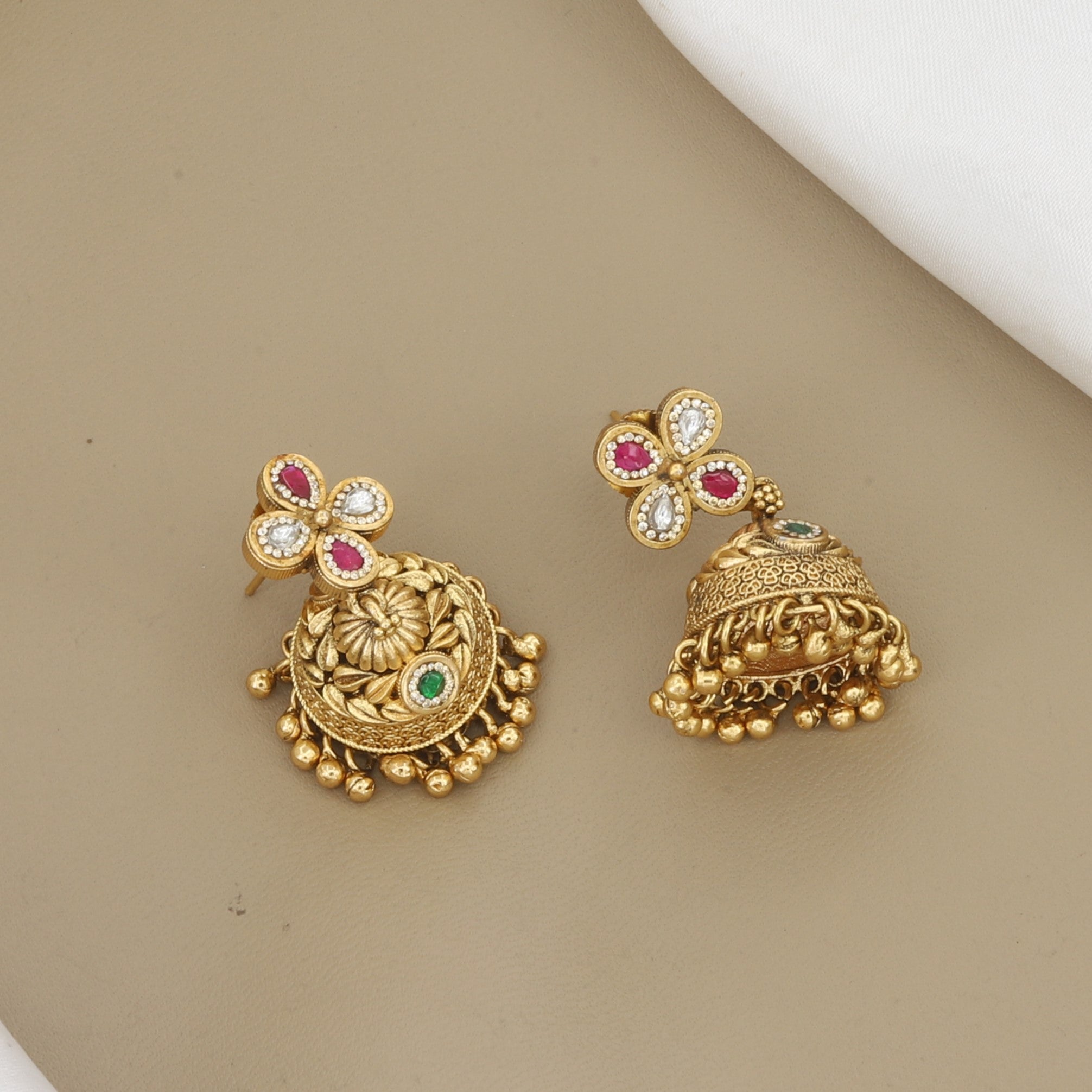 Antique Gold Finish Traditional Necklace Set with Jhumkas