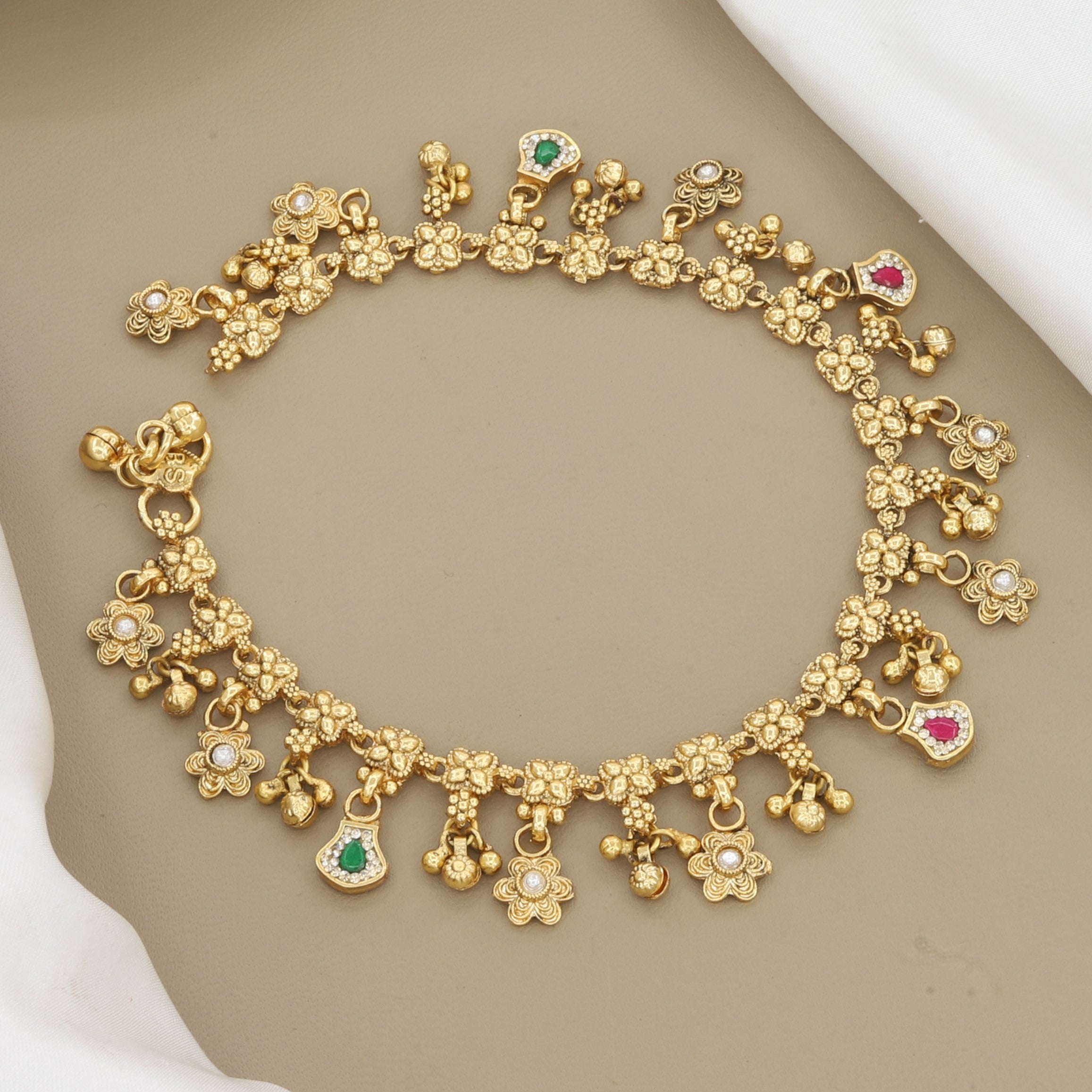 Pair of 2 Pieces Traditional Antique Gold Floral Anklet
