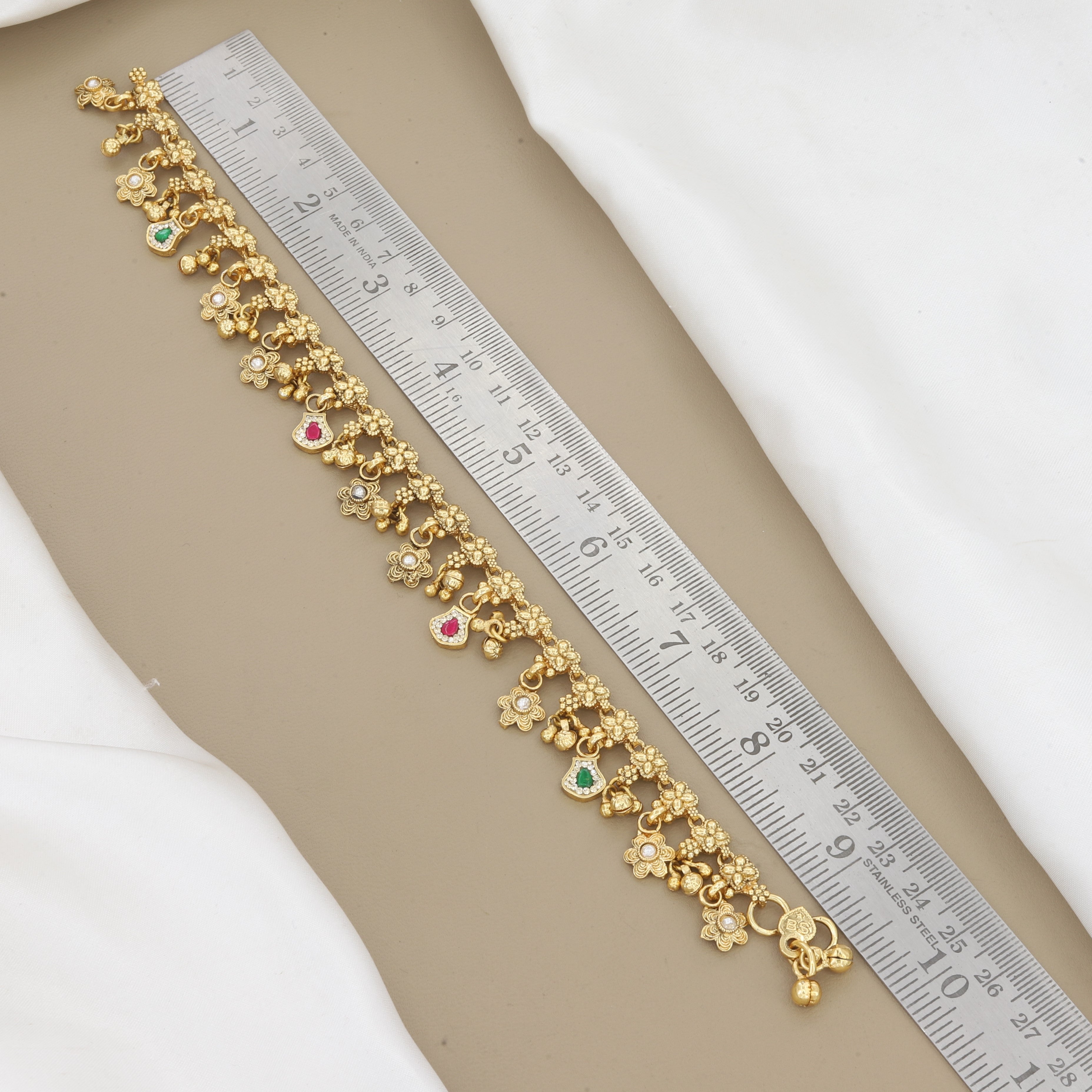 Pair of 2 Pieces Traditional Antique Gold Floral Anklet