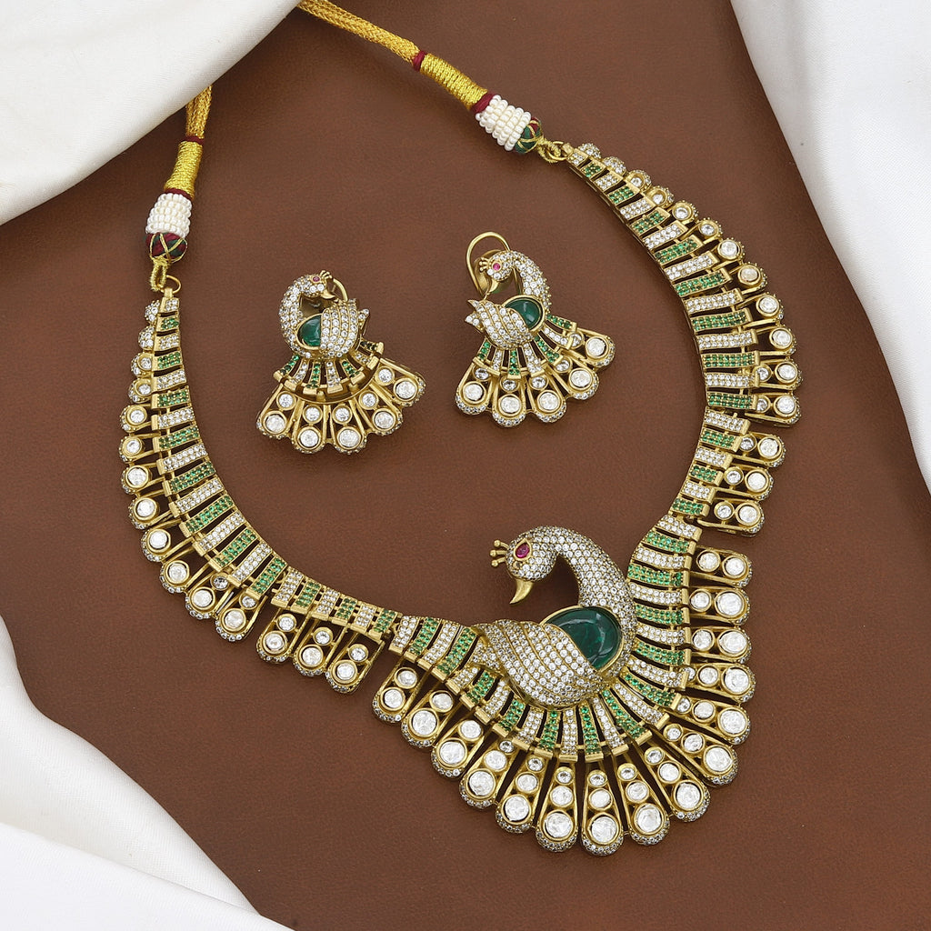 Exquisite Peacock-Themed Necklace & Earring Set