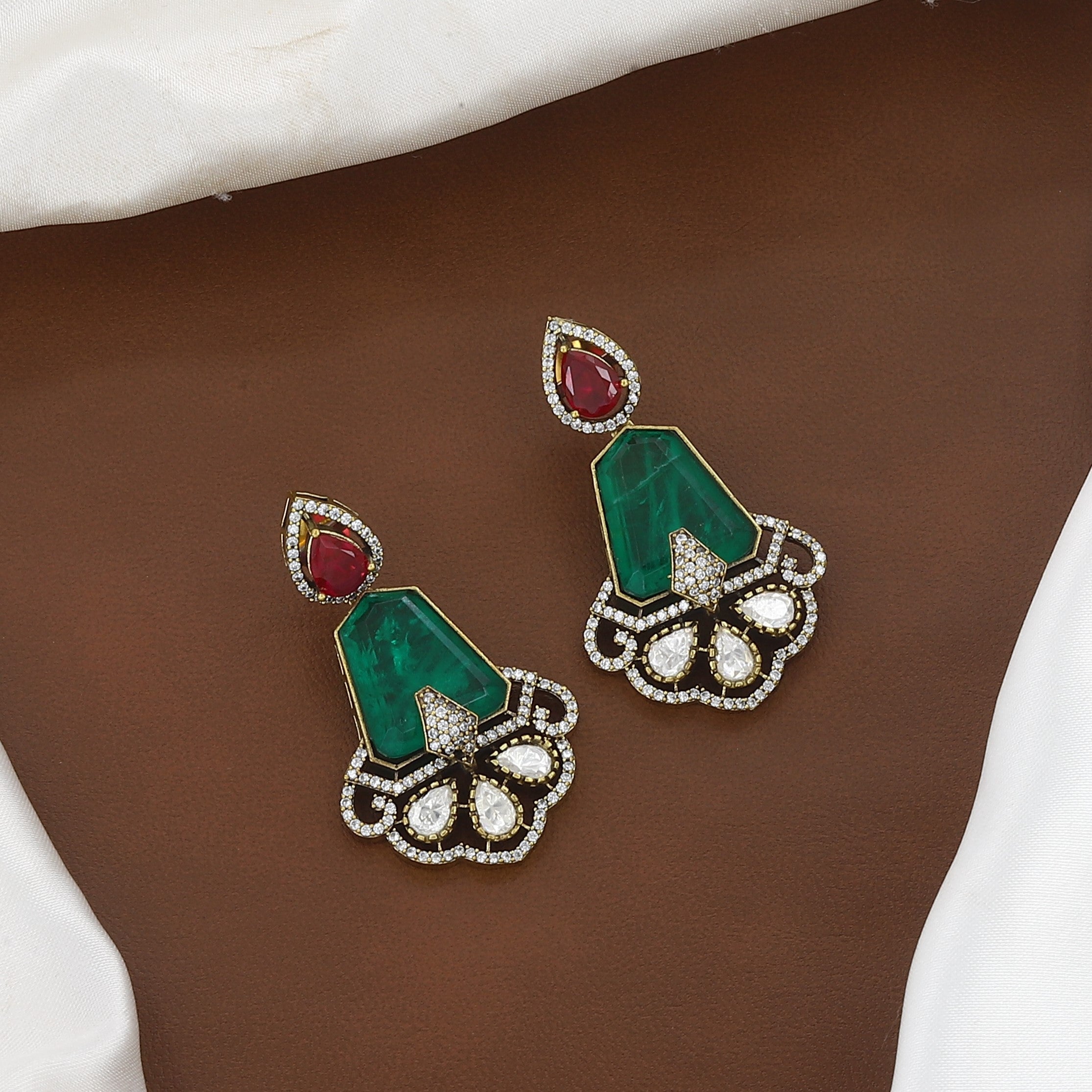 Royal Emerald Green & Ruby Pink Bridal Choker Necklace Set