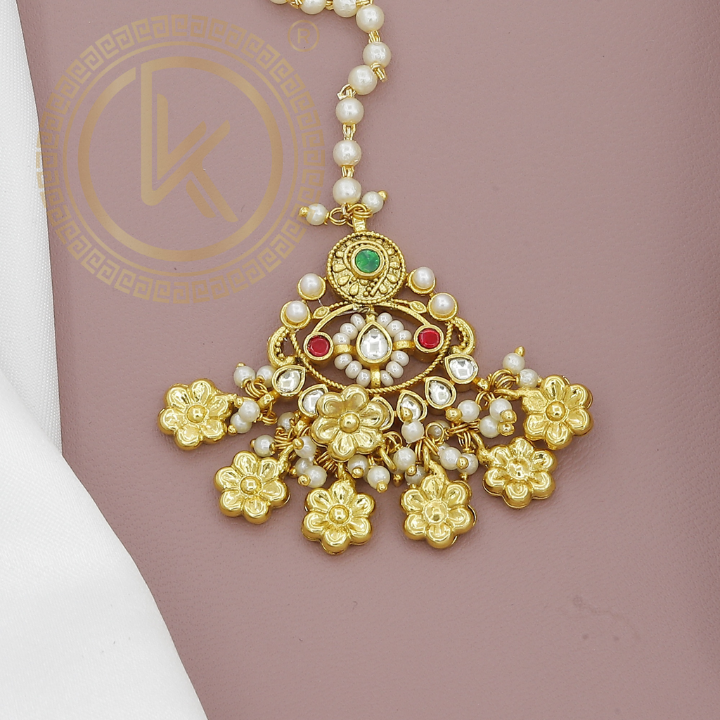 Gold Plated Floral Maang Tikka with Pearl & Kundan Detailing