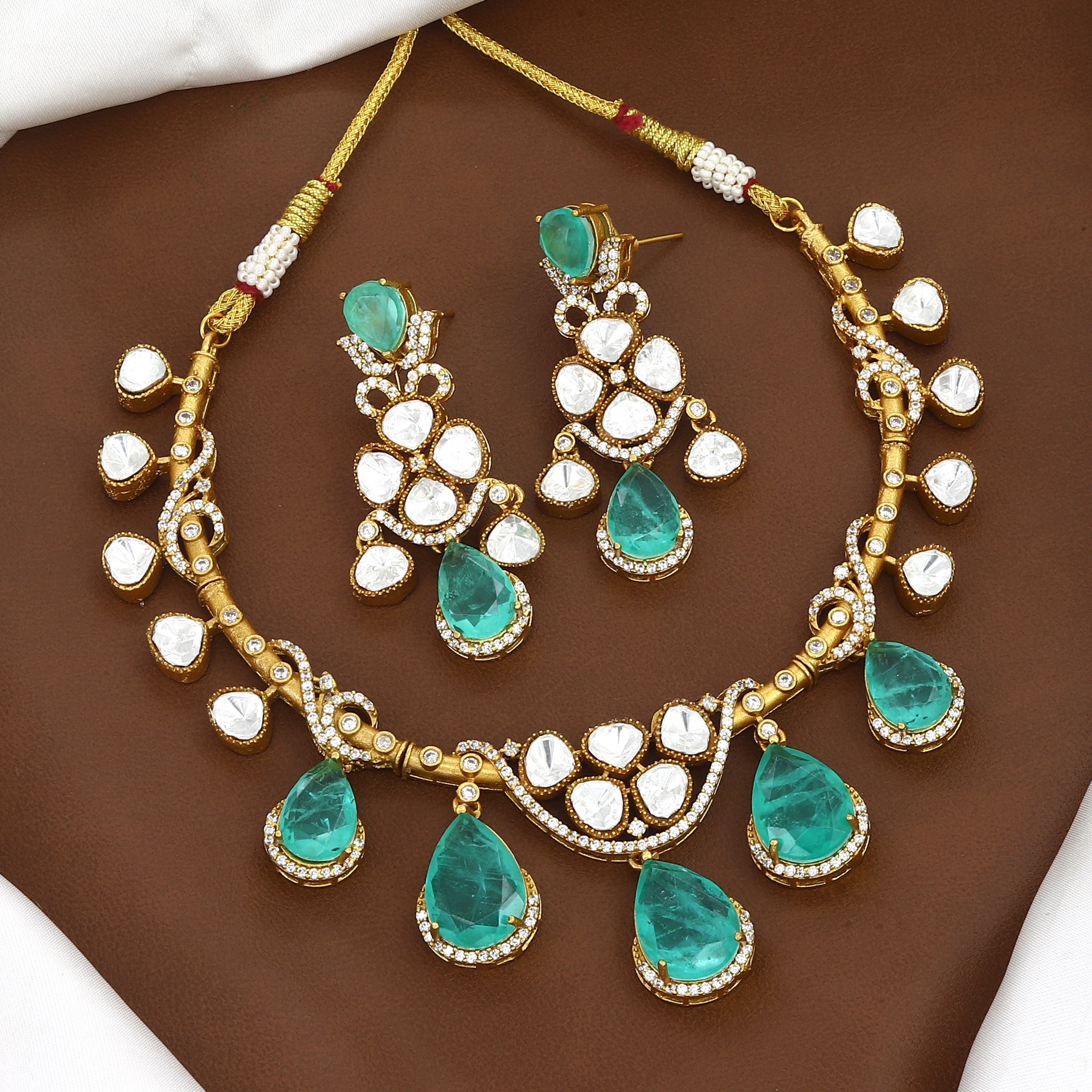 Majestic Indian Heritage Gold Kundan Polki Necklace Set