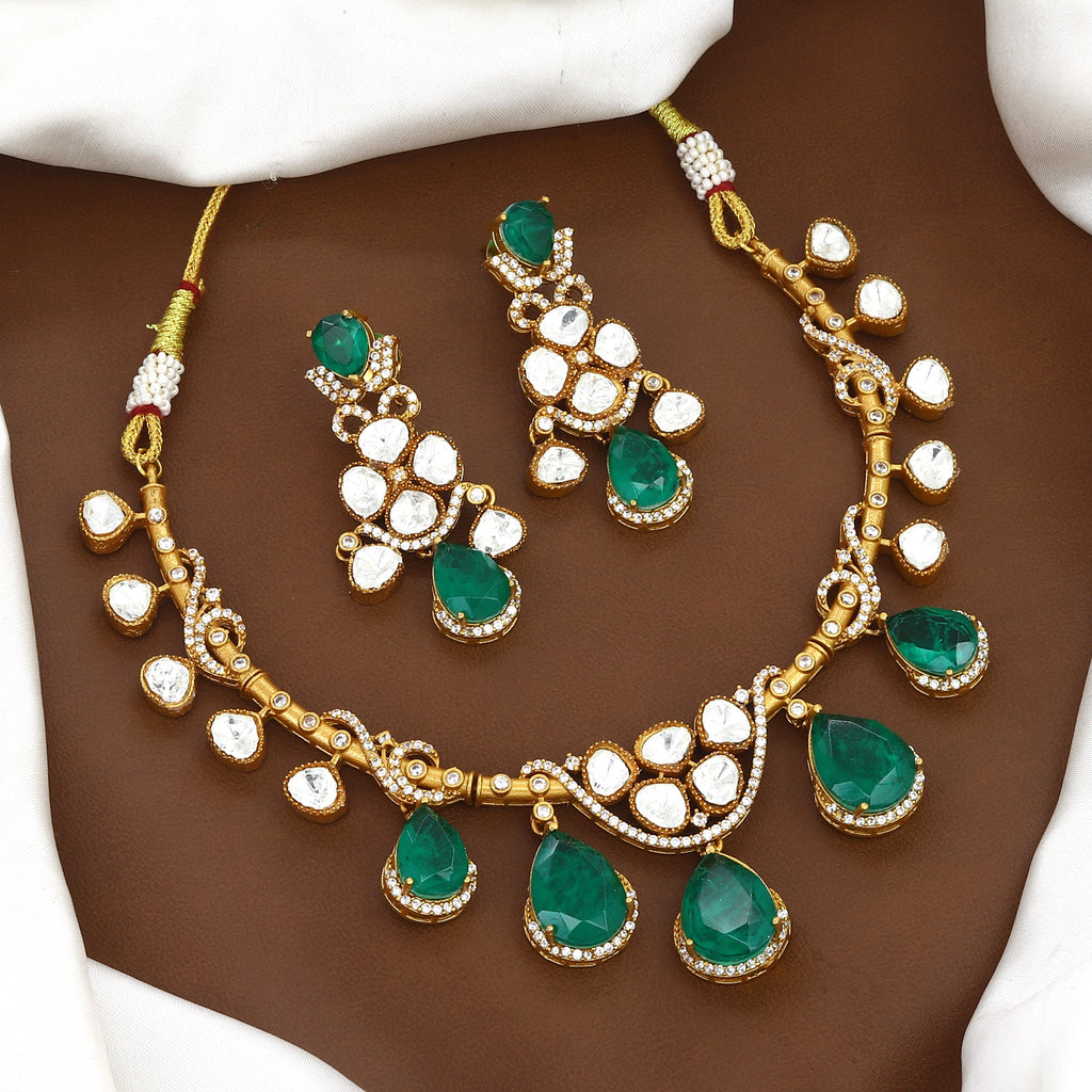 Majestic Indian Heritage Gold Kundan Polki Necklace Set