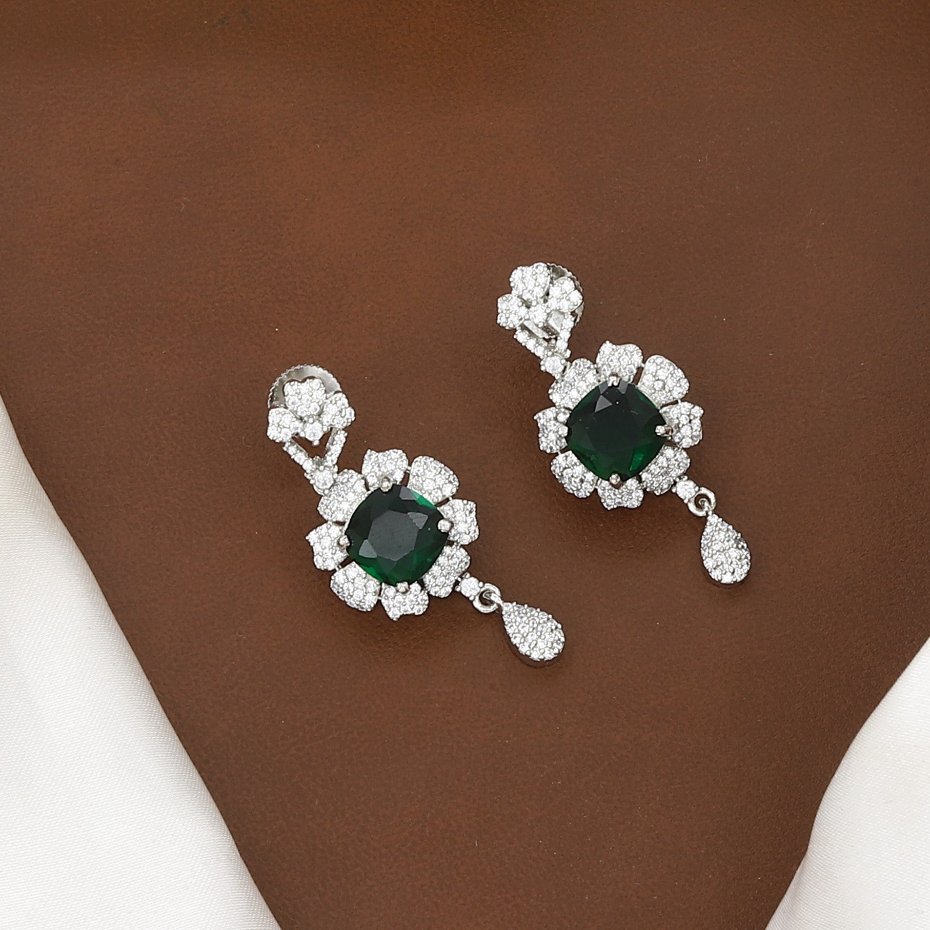 Silver CZ & Green Stone Choker Diamond Necklace Set