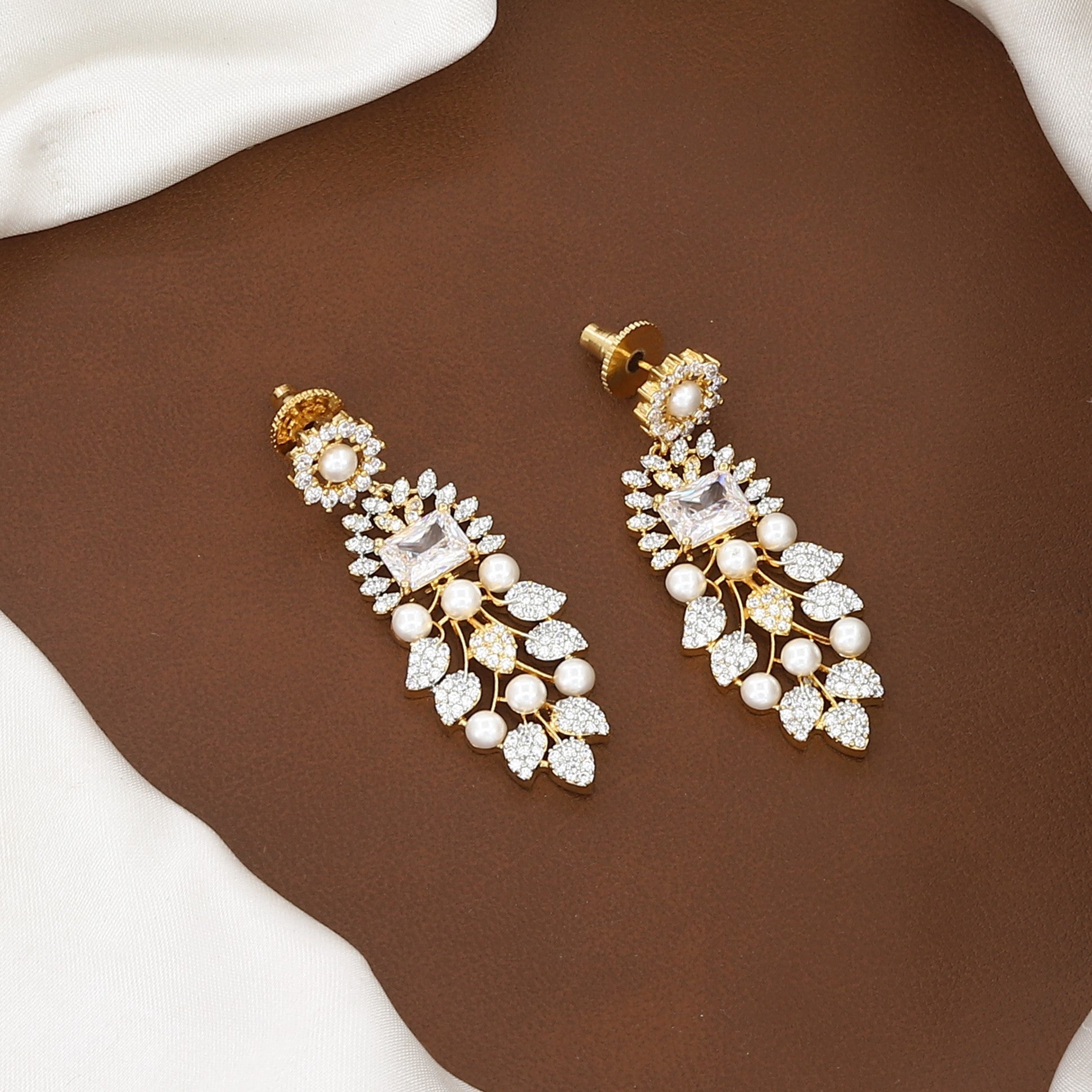 Gold-Plated CZ & Pearl Leaf Diamond Necklace Set