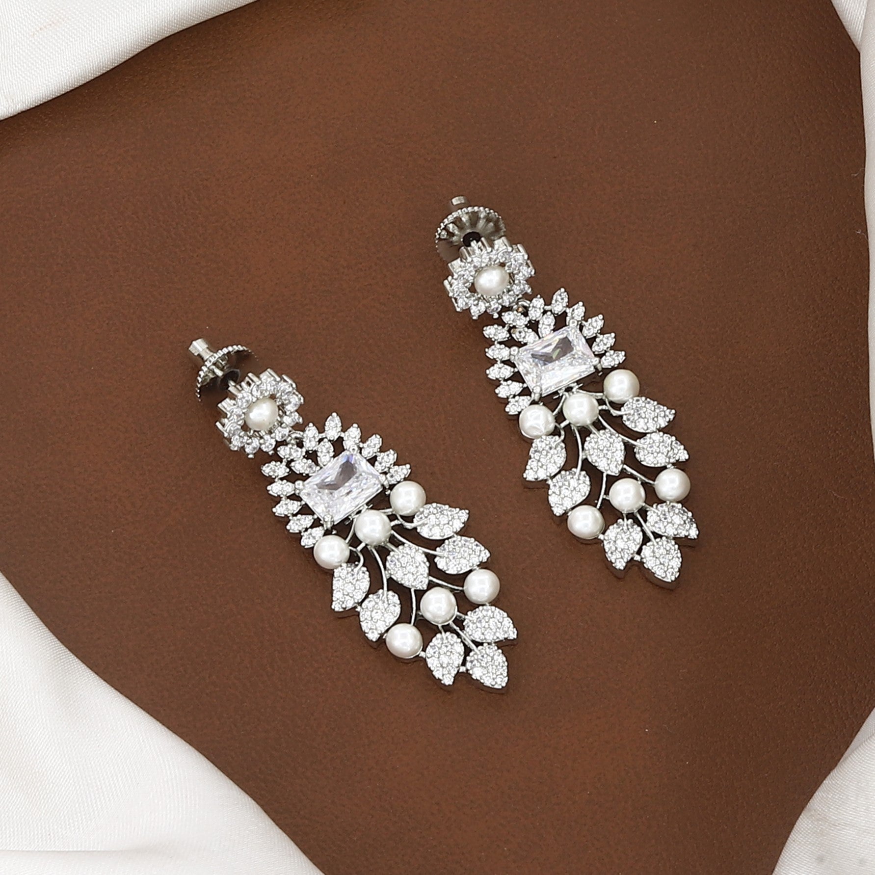 Silver Plated CZ & Pearl Leaf Diamond Necklace Set