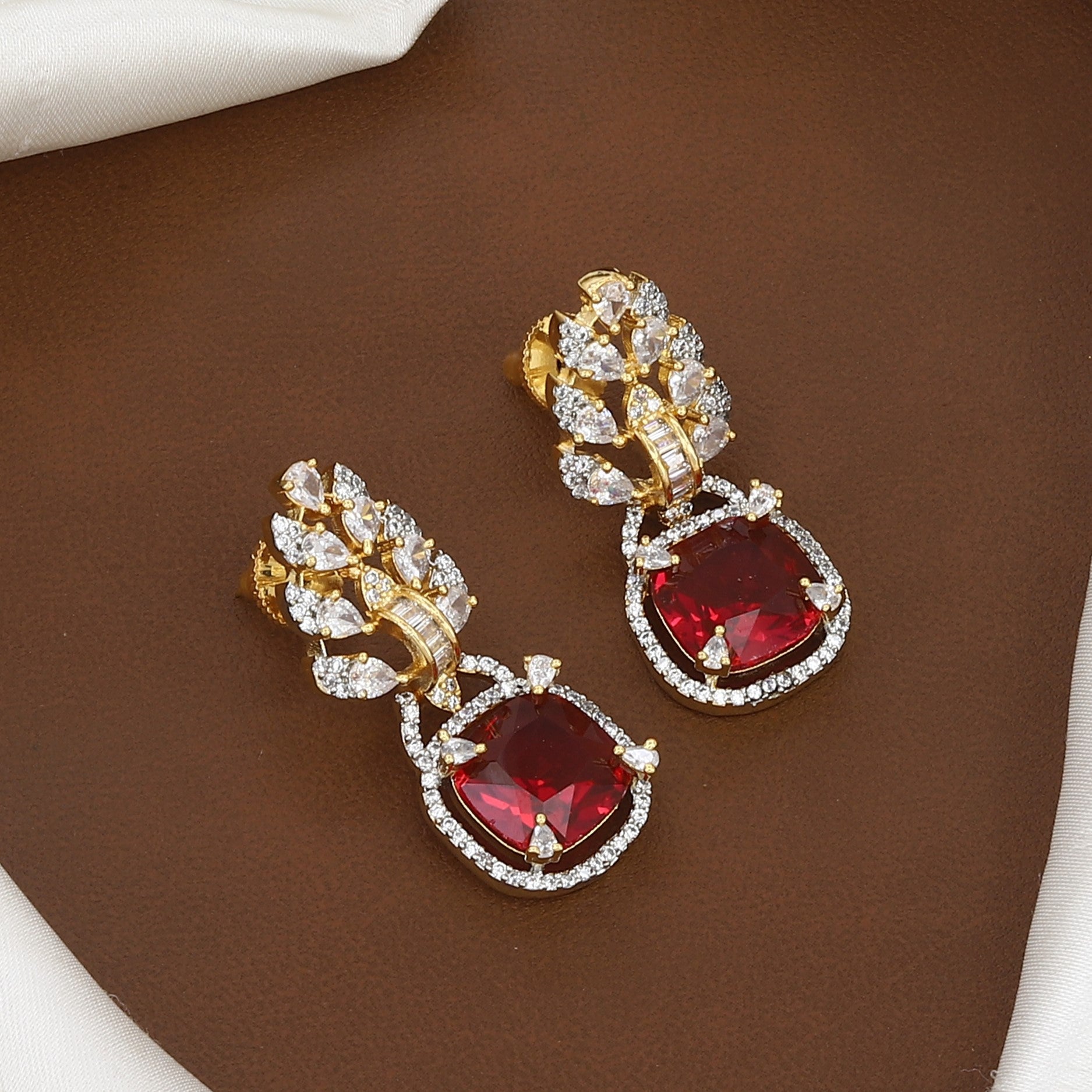Emerald Stone & CZ Leaf Design Necklace Set with Earrings