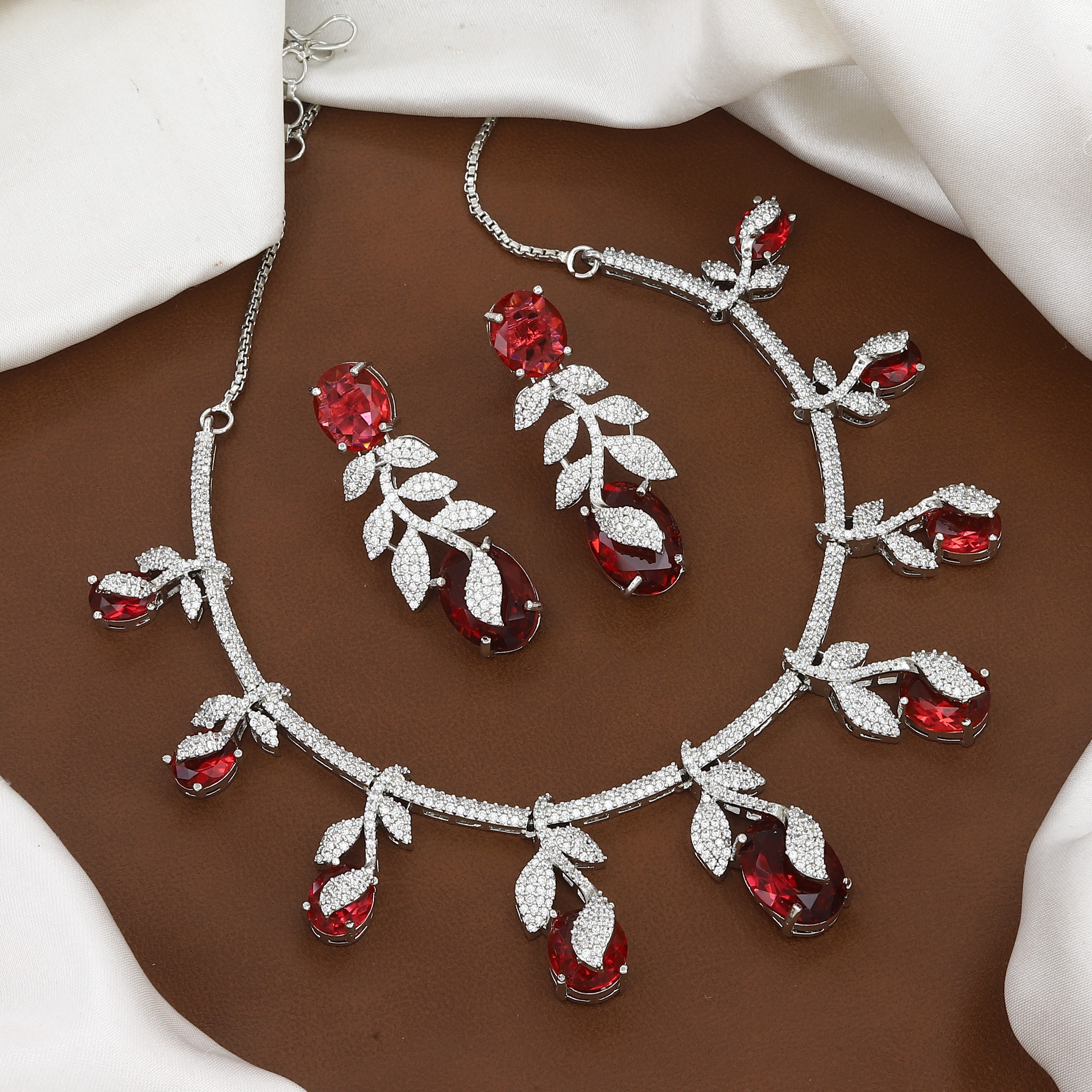 Silver Plated Elegant Emerald & Diamond Necklace Set with Matching Earrings