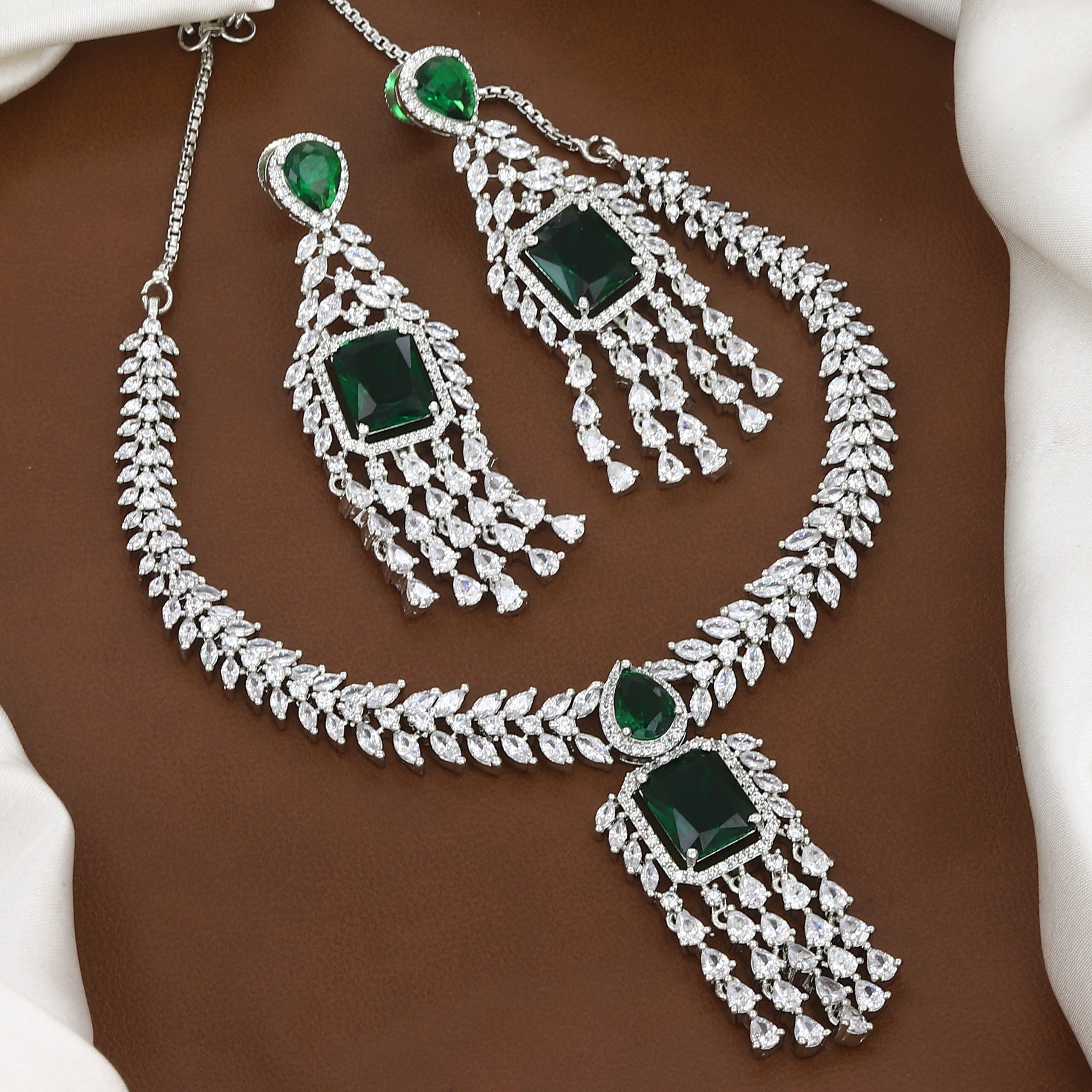 Silver Polished American Diamond Necklace Set with Earrings
