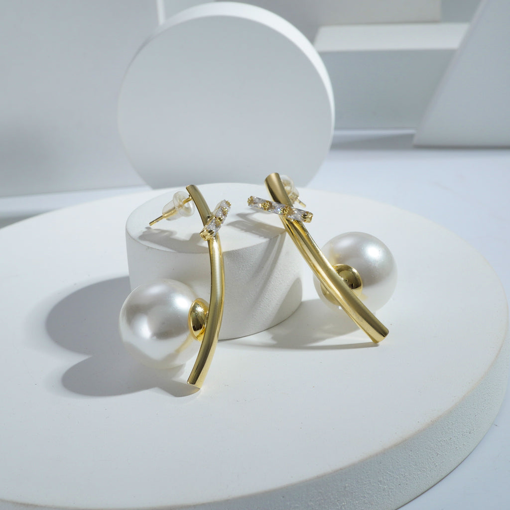 New Sterling Fancy Earrings With Big Perl