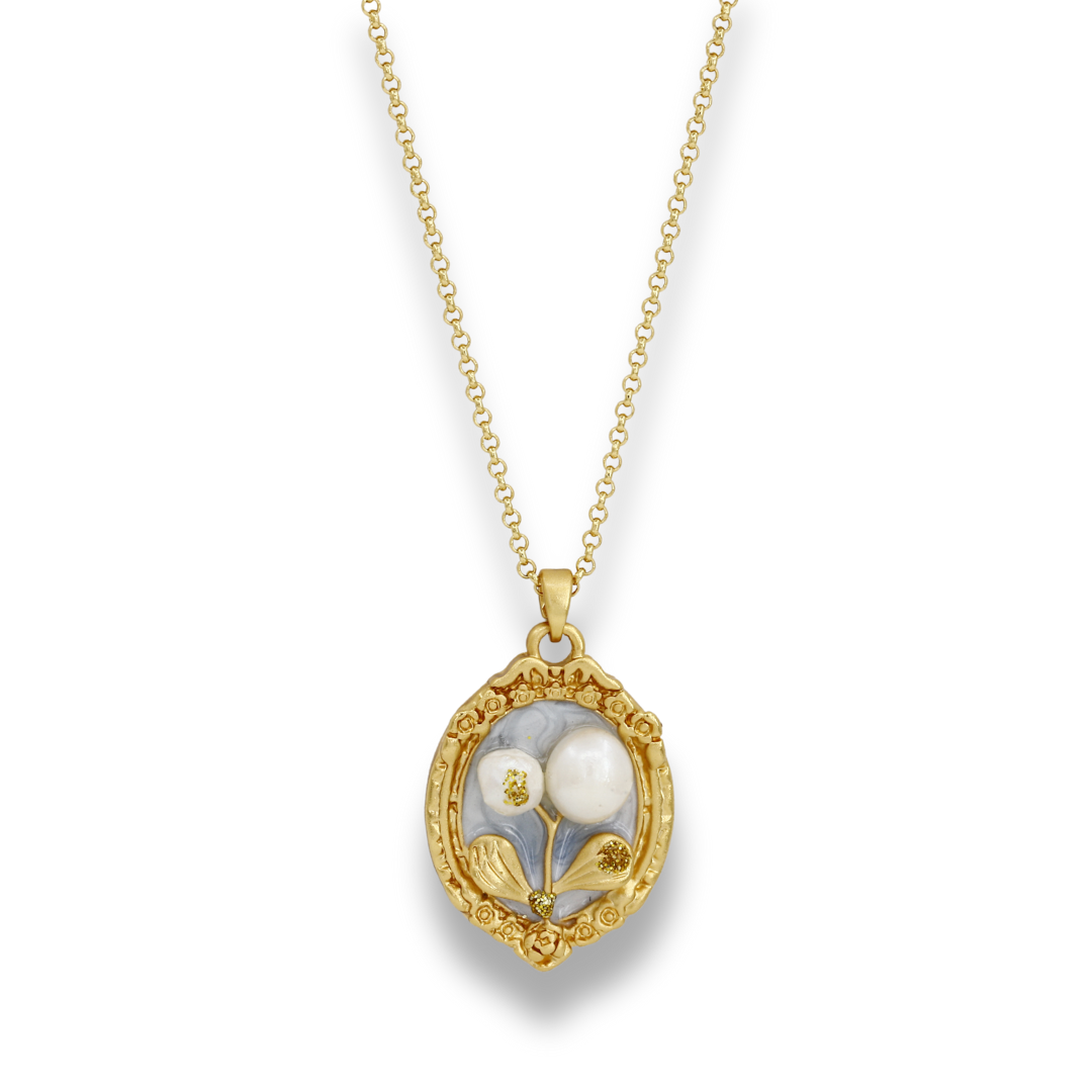 Flower Design Sky Color Vintage Pendent Necklace